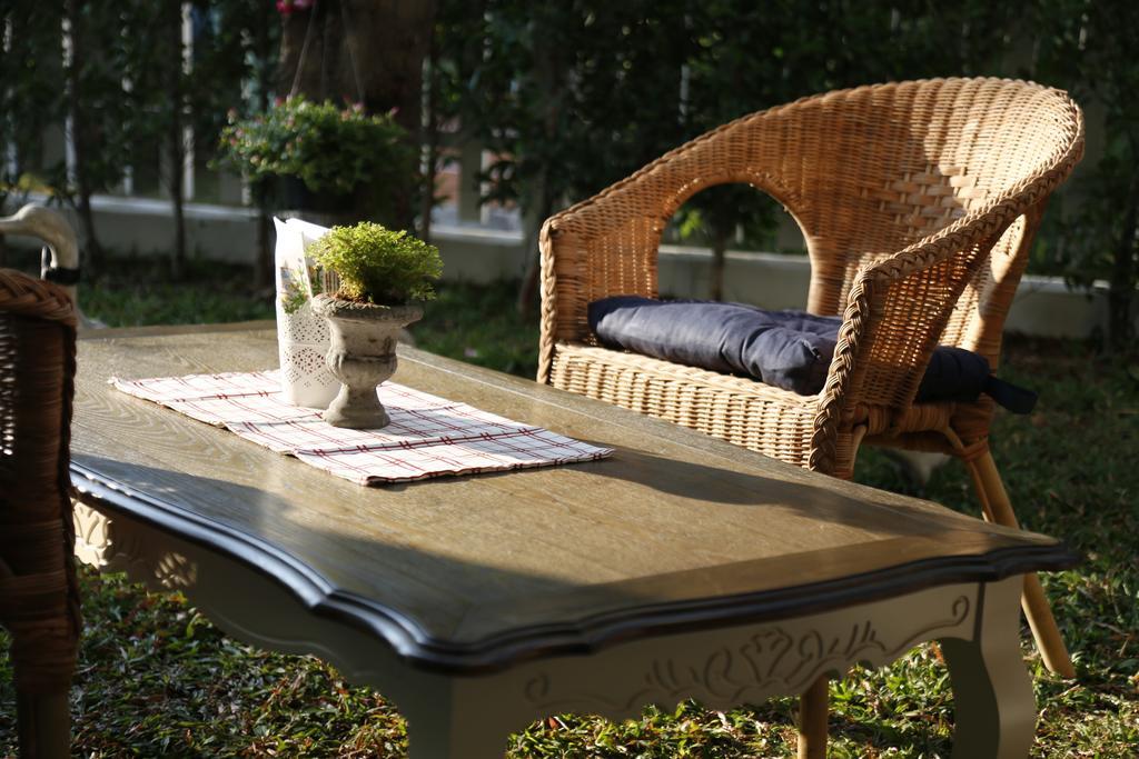 Mona Chiangmai Boutique Hotel Chiang Mai Luaran gambar
