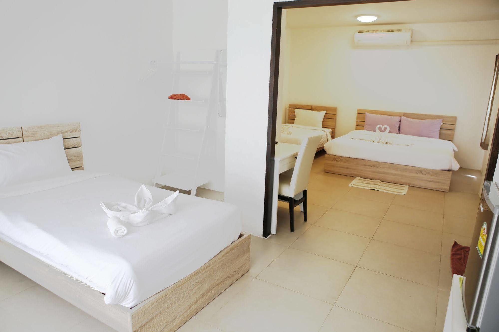 Mona Chiangmai Boutique Hotel Chiang Mai Luaran gambar